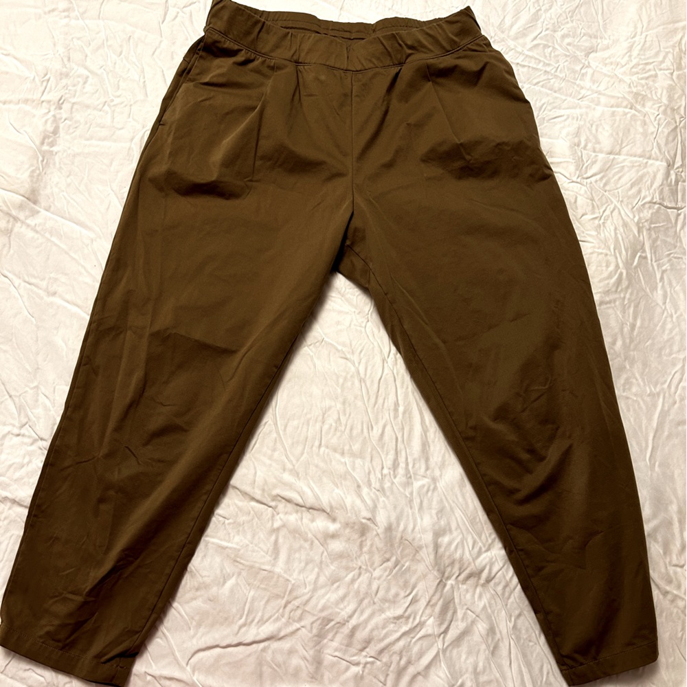 Green Uniqlo Medium Lounge Pant